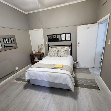 Peony Luxury Room With Wifi And Own Entrance Stellenbosch Exterior photo
