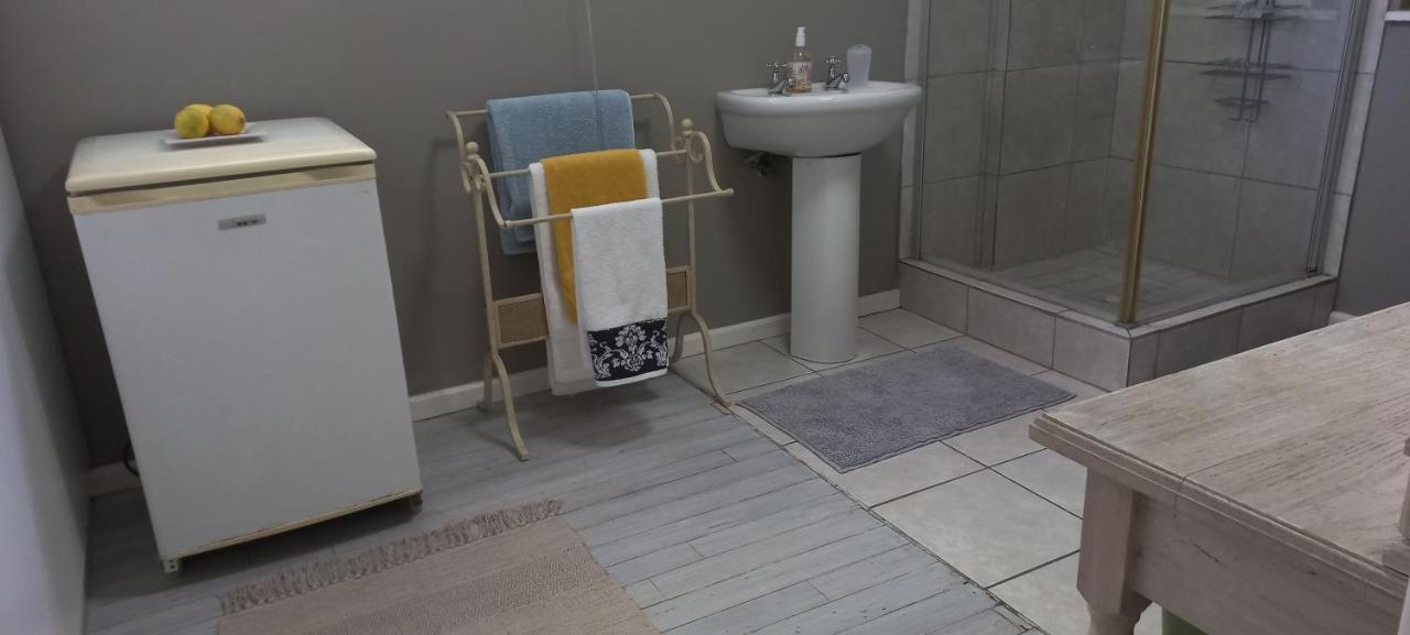 Peony Luxury Room With Wifi And Own Entrance Stellenbosch Room photo