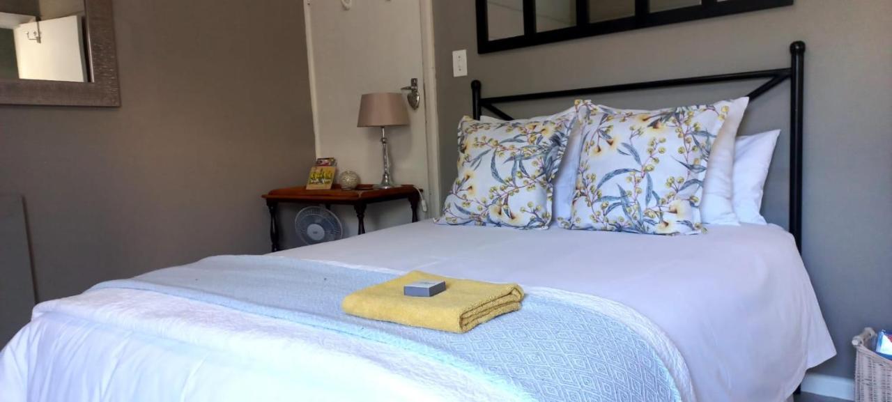 Peony Luxury Room With Wifi And Own Entrance Stellenbosch Exterior photo